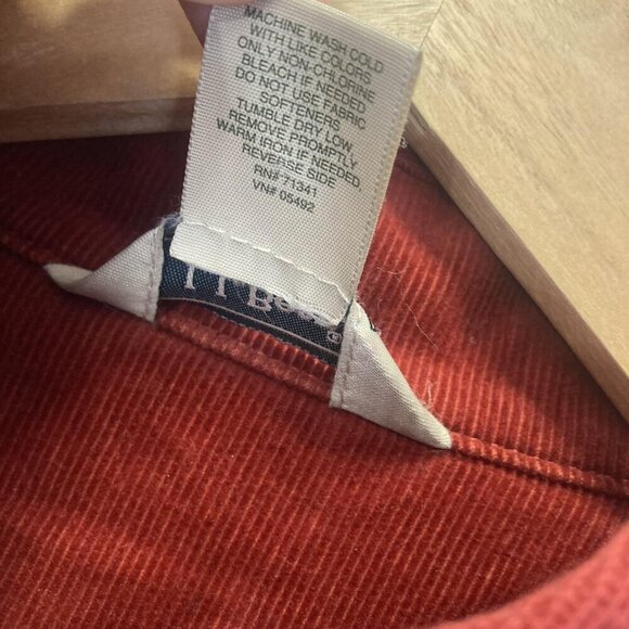 LL Bean Corduroy Jacket Womens Medium Petite PM Pockets Button Up Red Fall - Picture 9 of 16
